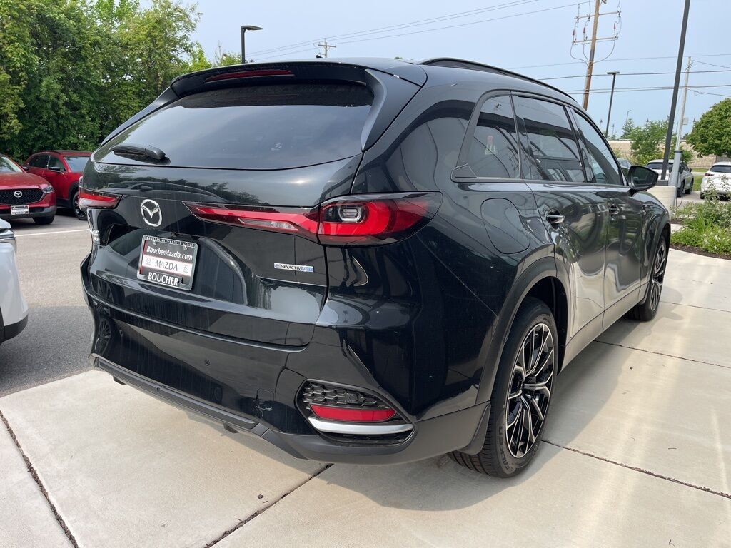 2025 MAZDA CX-70 PHEV Premium Plus Oshkosh WI