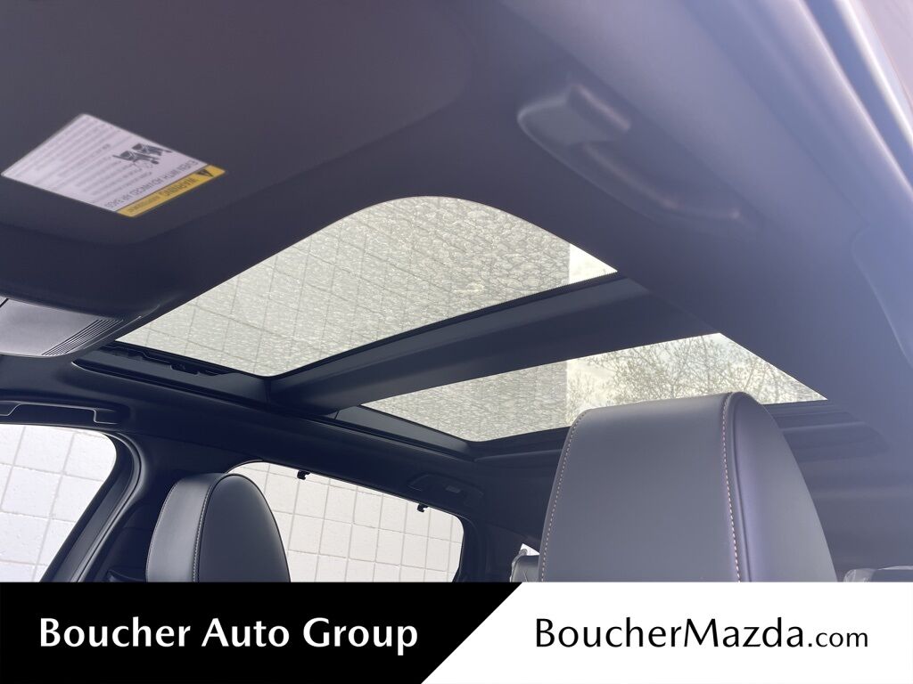 2025 MAZDA CX-70 PHEV Premium Plus Oshkosh WI