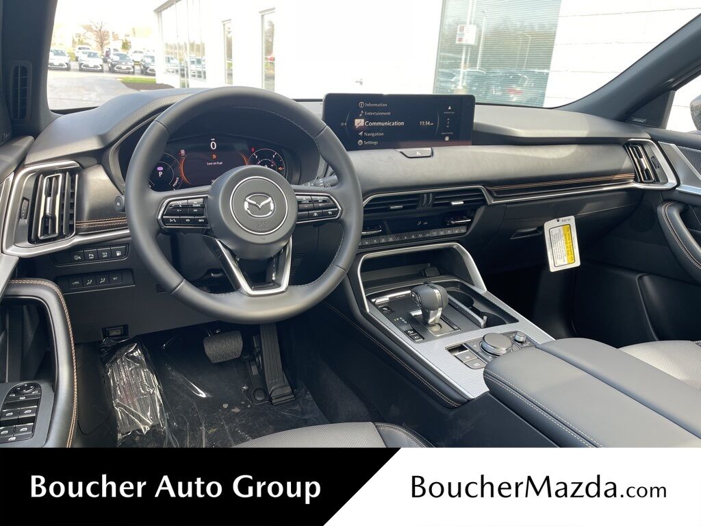 2025 MAZDA CX-70 PHEV Premium Plus Oshkosh WI