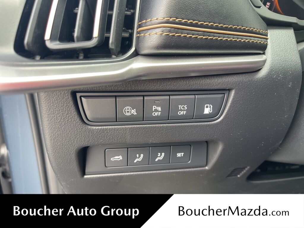 2025 MAZDA CX-70 PHEV Premium Plus Oshkosh WI