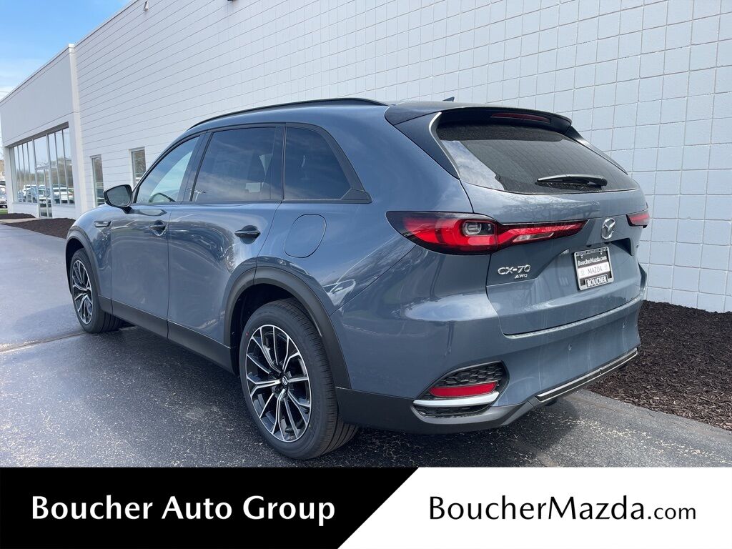 2025 MAZDA CX-70 PHEV Premium Plus Oshkosh WI