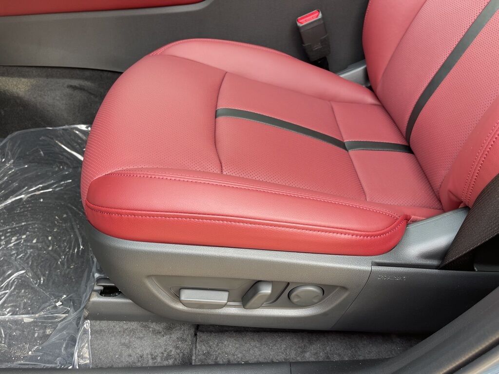 2025 MAZDA CX-70 PHEV Premium Plus Oshkosh WI