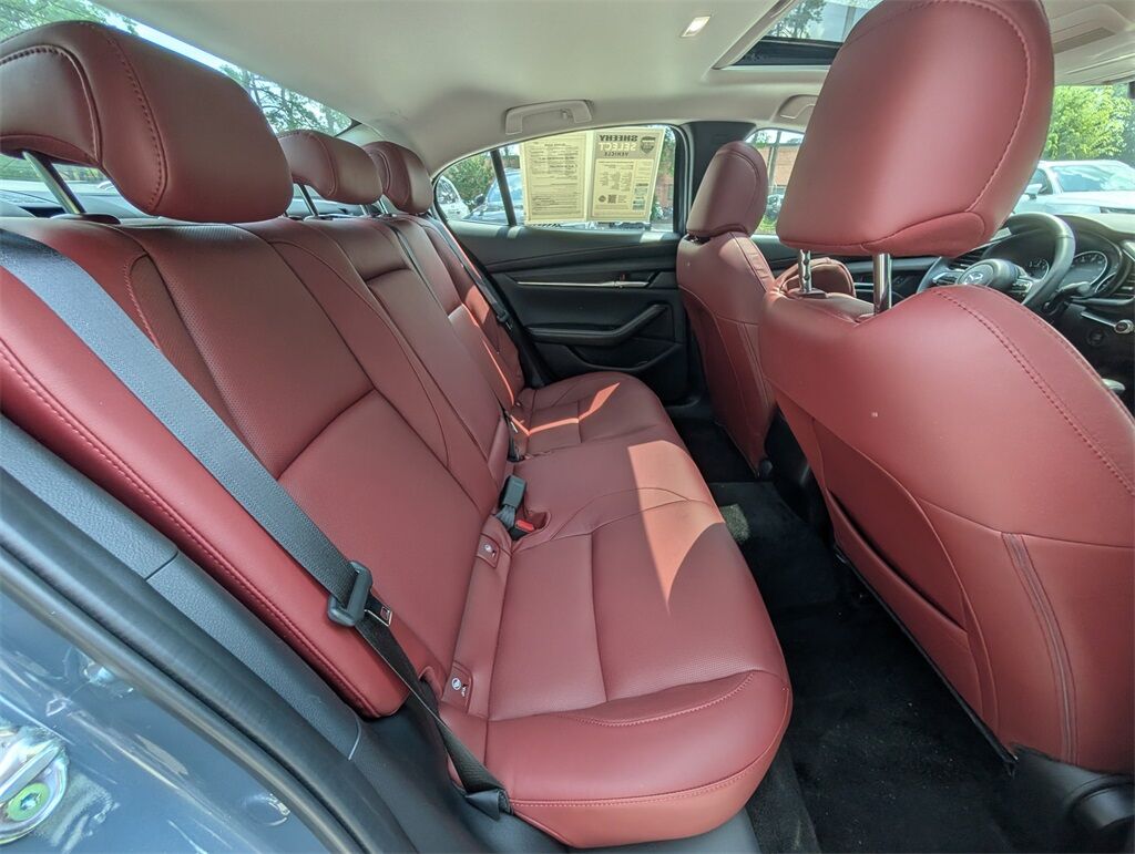 2025 MAZDA Mazda3 2.5 S Carbon Edition Hunt Valley MD