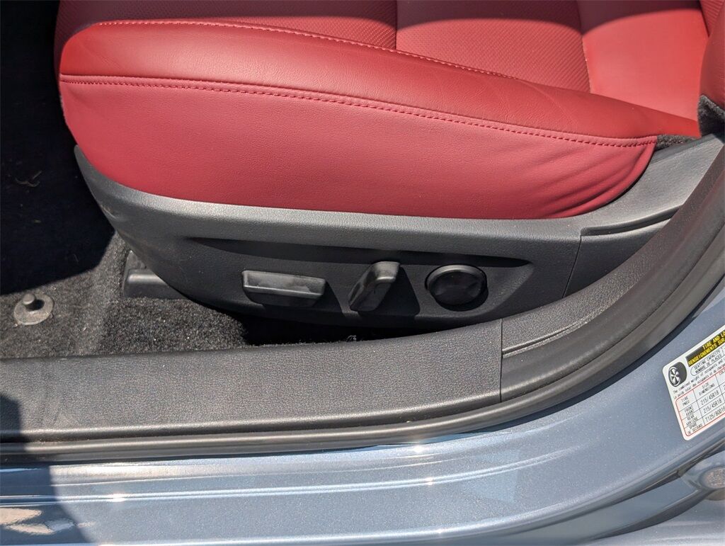 2025 MAZDA Mazda3 2.5 S Carbon Edition Hunt Valley MD