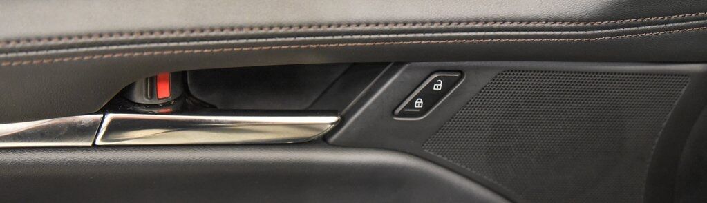 2025 MAZDA Mazda3 2.5 S Preferred Package Akron OH