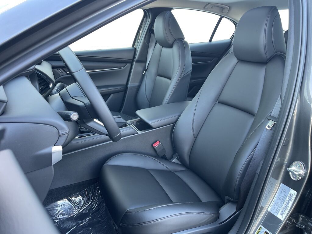 2025 MAZDA Mazda3 2.5 S Preferred Package Oshkosh WI