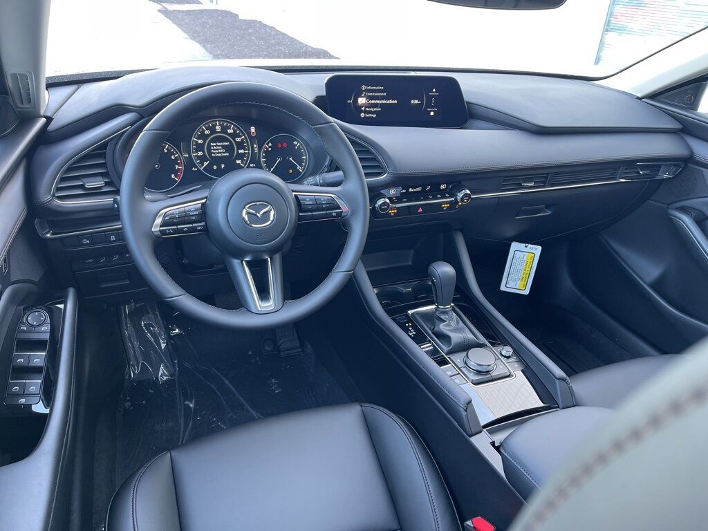 2025 MAZDA Mazda3 2.5 S Preferred Package Oshkosh WI