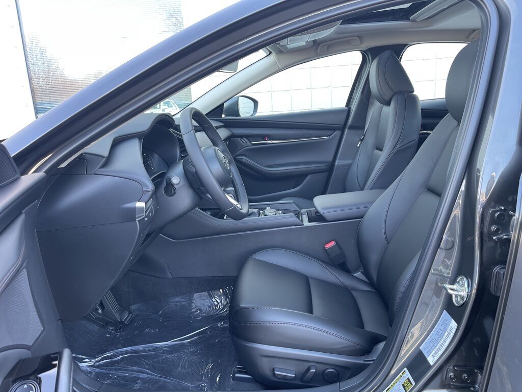 2025 MAZDA Mazda3 2.5 S Preferred Package Oshkosh WI
