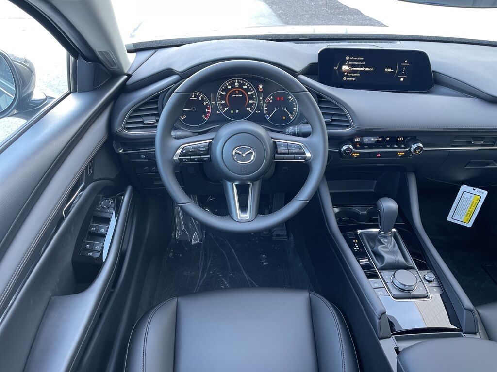 2025 MAZDA Mazda3 2.5 S Preferred Package Oshkosh WI