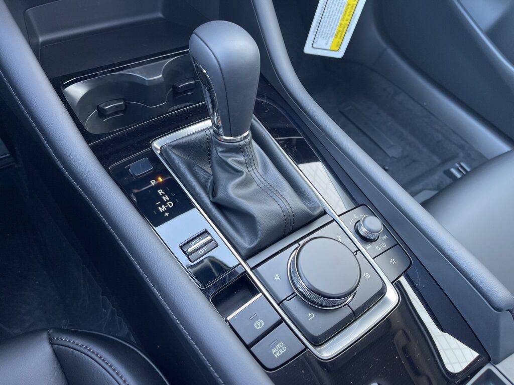 2025 MAZDA Mazda3 2.5 S Preferred Package Oshkosh WI