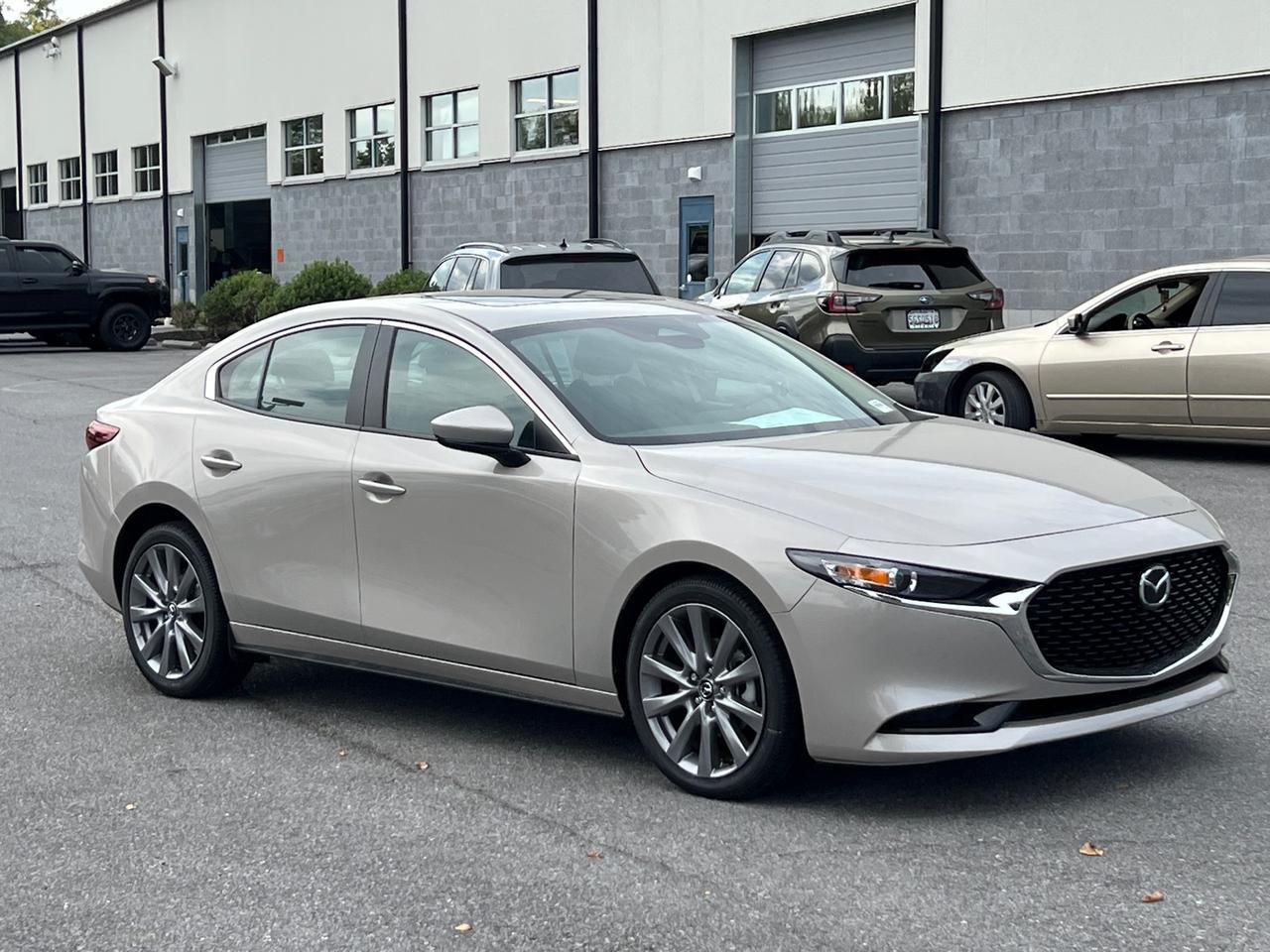 2025 MAZDA Mazda3 2.5 S Preferred Package