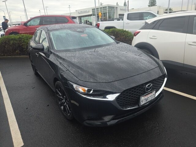 2025 MAZDA Mazda3 2.5 S Select Sport