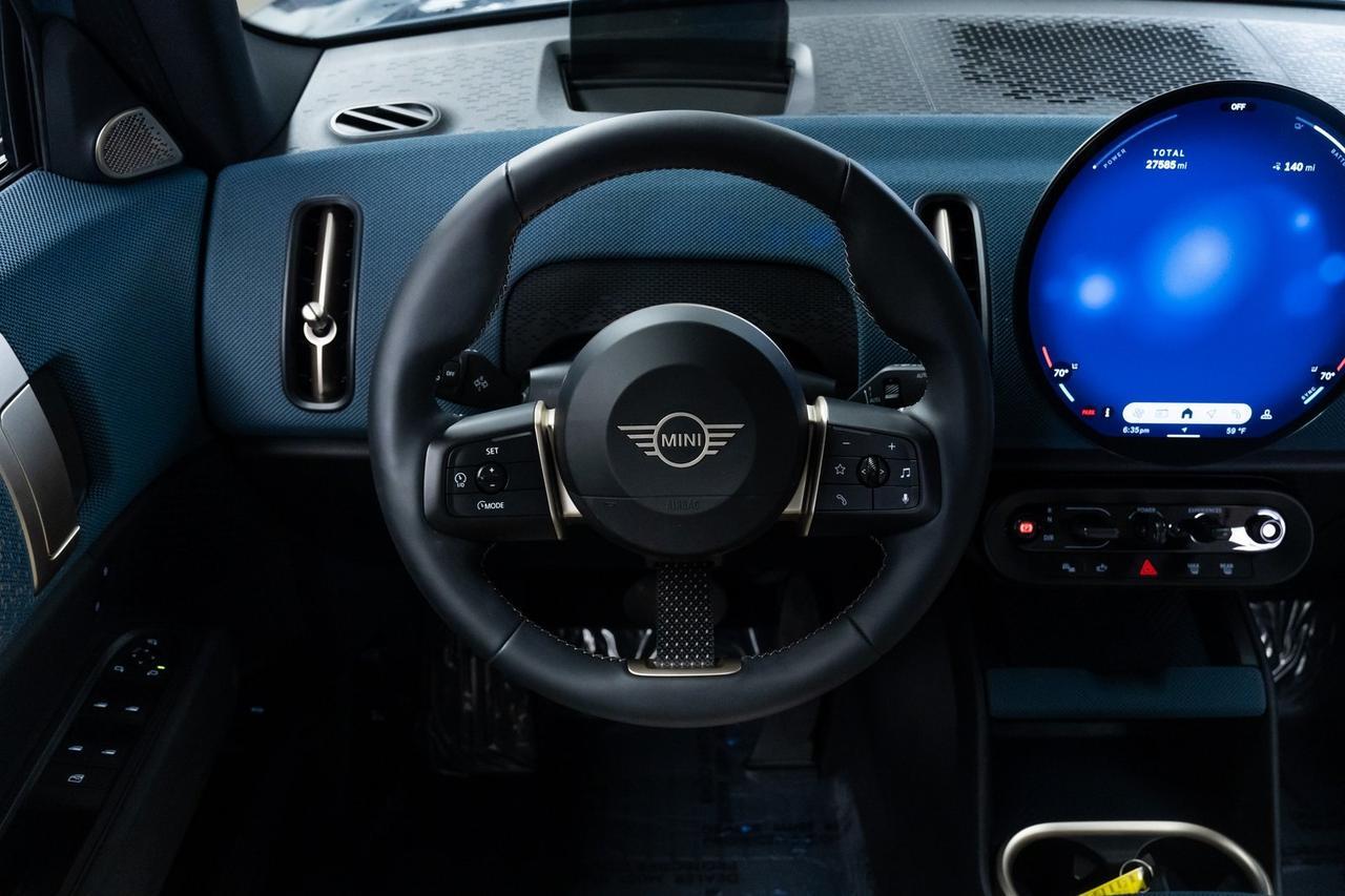 2025 MINI Cooper Countryman 1 Owner Harman/ Kardon Audio Comfort Access Portland OR