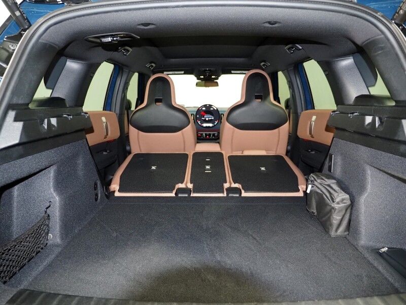 2025 MINI Cooper Countryman SE AWD *ICONIC TRIM, COMFORT PKG MAX, HEADS-UP DISPLAY, NAVIGATION, ADAPTIVE CRUISE, SAFETY ALERTS, 360 CAMERAS, PANO MOONROOF, VESCIN LEATHER, HEATED SEATS/STEERING, HARMAN/KARDON, WIRELESS CHARGING Round Rock TX