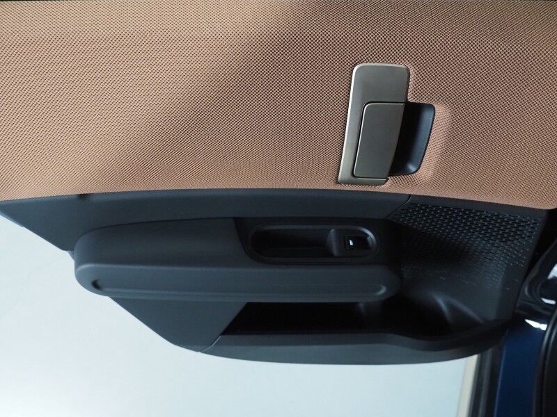 2025 MINI Cooper Countryman SE AWD *ICONIC TRIM, COMFORT PKG MAX, HEADS-UP DISPLAY, NAVIGATION, ADAPTIVE CRUISE, SAFETY ALERTS, 360 CAMERAS, PANO MOONROOF, VESCIN LEATHER, HEATED SEATS/STEERING, HARMAN/KARDON, WIRELESS CHARGING Round Rock TX