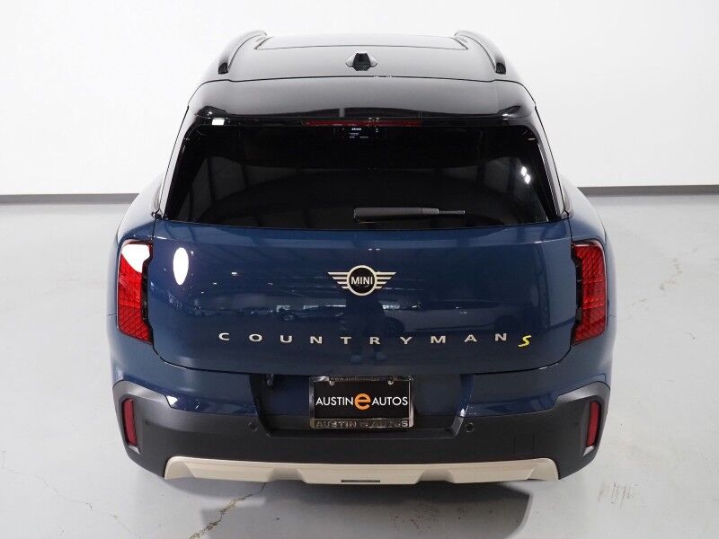 2025 MINI Cooper Countryman SE AWD *ICONIC TRIM, COMFORT PKG MAX, HEADS-UP DISPLAY, NAVIGATION, ADAPTIVE CRUISE, SAFETY ALERTS, 360 CAMERAS, PANO MOONROOF, VESCIN LEATHER, HEATED SEATS/STEERING, HARMAN/KARDON, WIRELESS CHARGING Round Rock TX