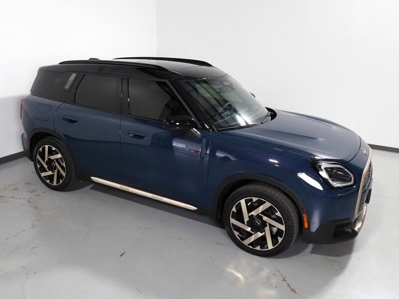 2025 MINI Cooper Countryman SE AWD *ICONIC TRIM, COMFORT PKG MAX, HEADS-UP DISPLAY, NAVIGATION, ADAPTIVE CRUISE, SAFETY ALERTS, 360 CAMERAS, PANO MOONROOF, VESCIN LEATHER, HEATED SEATS/STEERING, HARMAN/KARDON, WIRELESS CHARGING Round Rock TX