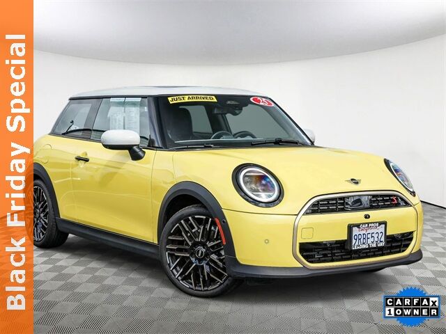 2025 MINI Cooper S Iconic