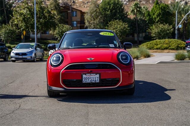 2025 MINI Cooper S Iconic