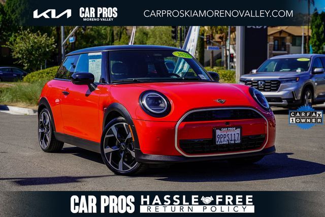 2025 MINI Cooper S Iconic