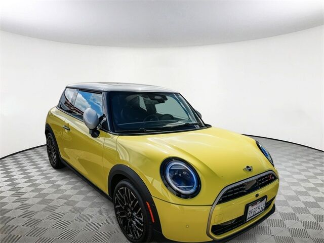 2025 MINI Cooper S Iconic Huntington Beach CA