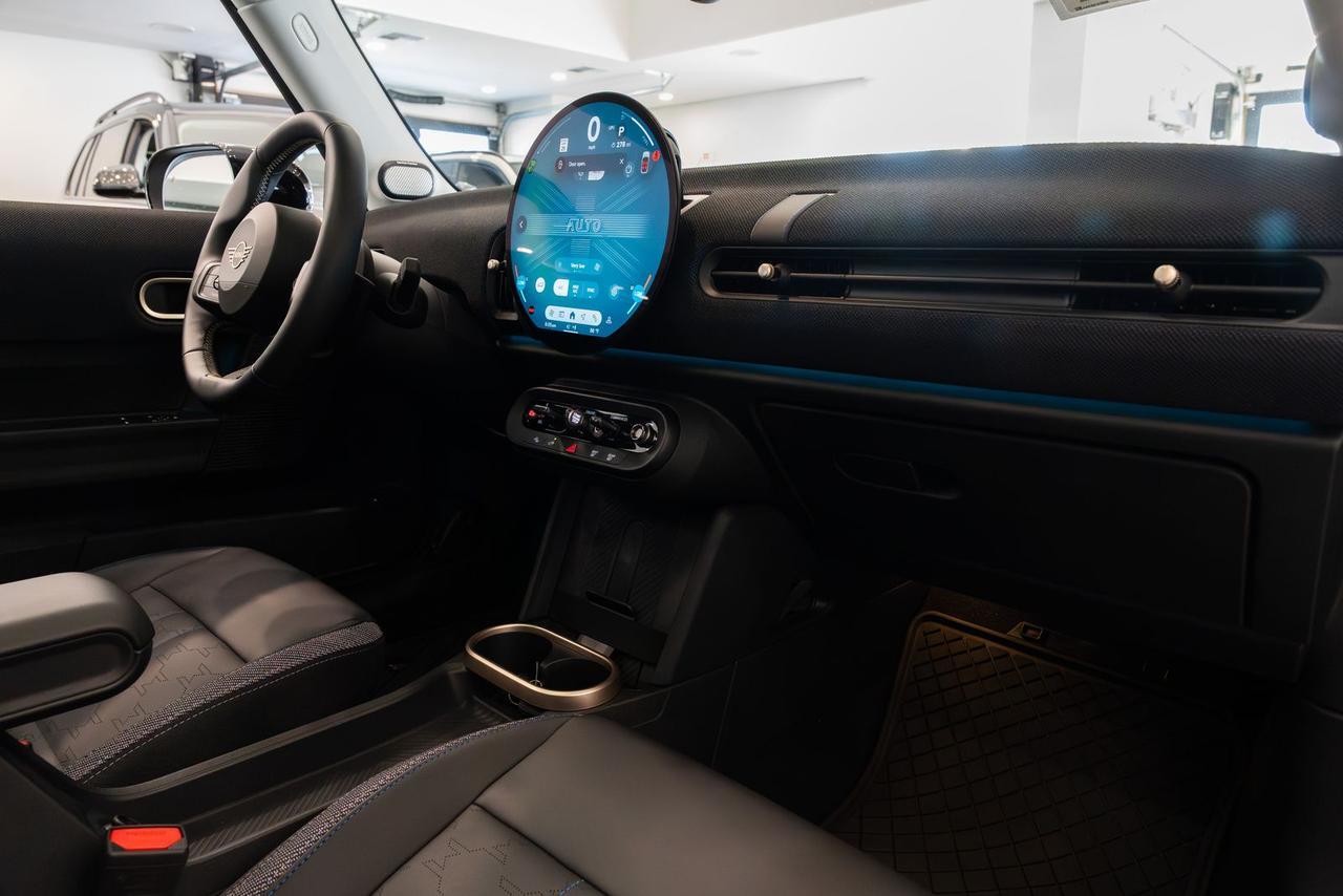 2025 MINI Hardtop 2 Door S - Photo 24