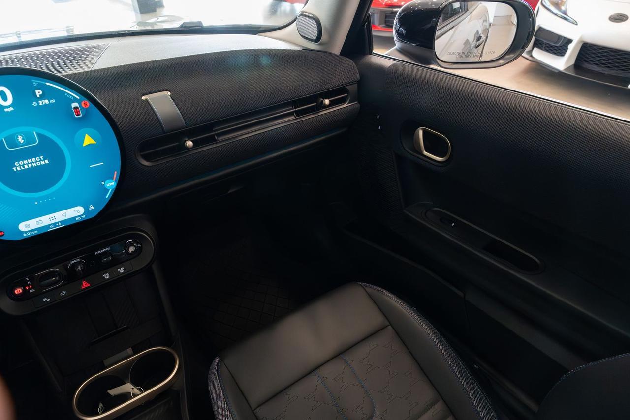 2025 MINI Hardtop 2 Door S - Photo 11