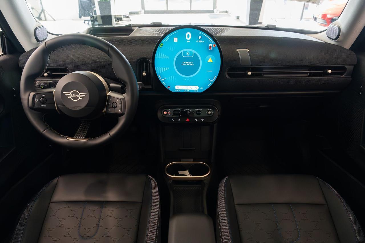 2025 MINI Hardtop 2 Door S - Photo 9