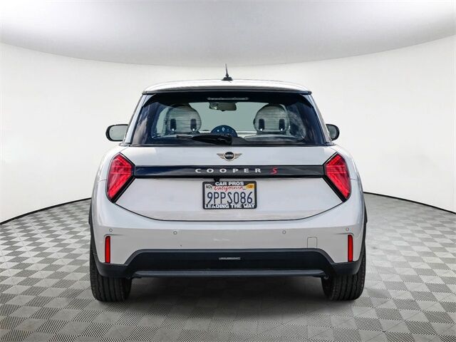 2025 MINI Cooper S Signature Plus Huntington Beach CA