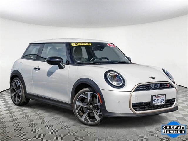 2025 MINI Cooper S Signature Plus