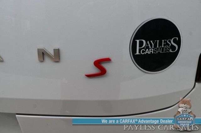 2025 MINI Countryman S / AWD / Premium Sound & Comfort Pkg / Auto Start / Heated Leather Seats & Steering / Sunroof / Harman Kardon Speakers / NAV / HUD / Adaptive Cruise / Lane Depart & Blind Spot / Only 6k Miles / 1-Owner Anchorage AK