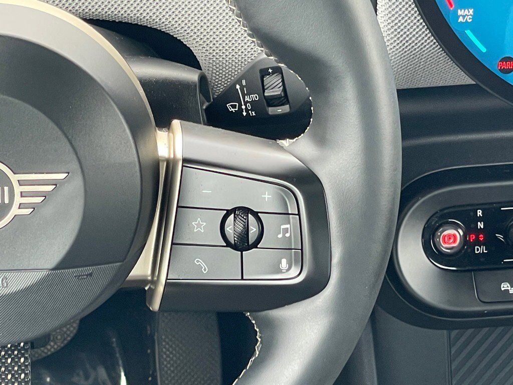 2025 MINI Hardtop 2 Door Oak Ridge TN