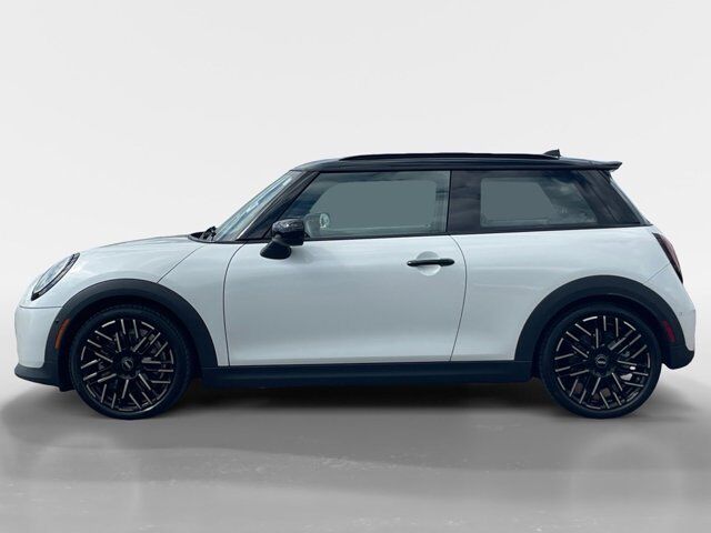 2025 MINI Hardtop 2 Door Oak Ridge TN