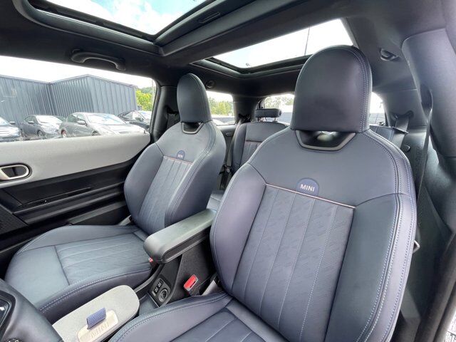 2025 MINI Hardtop 2 Door Oak Ridge TN