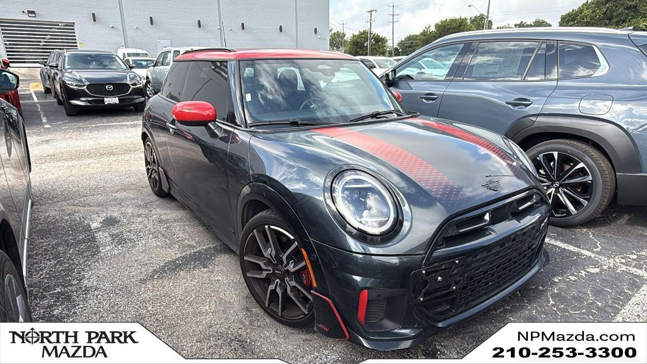 2025 MINI Hardtop 2 Door