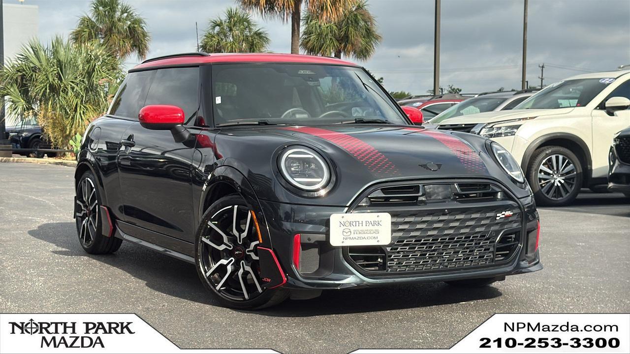 2025 MINI Hardtop 2 Door
