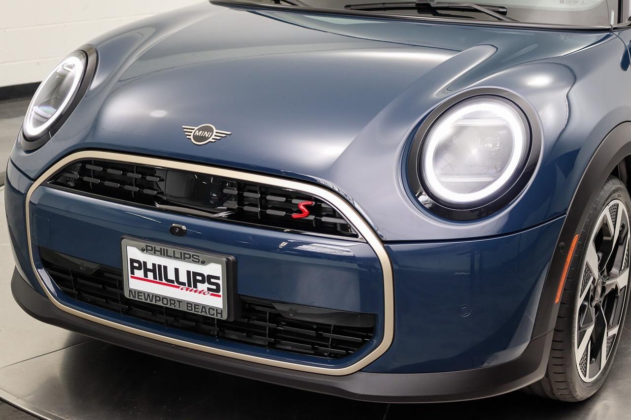 2025 MINI Hardtop 2 Door Cooper S Newport Beach CA
