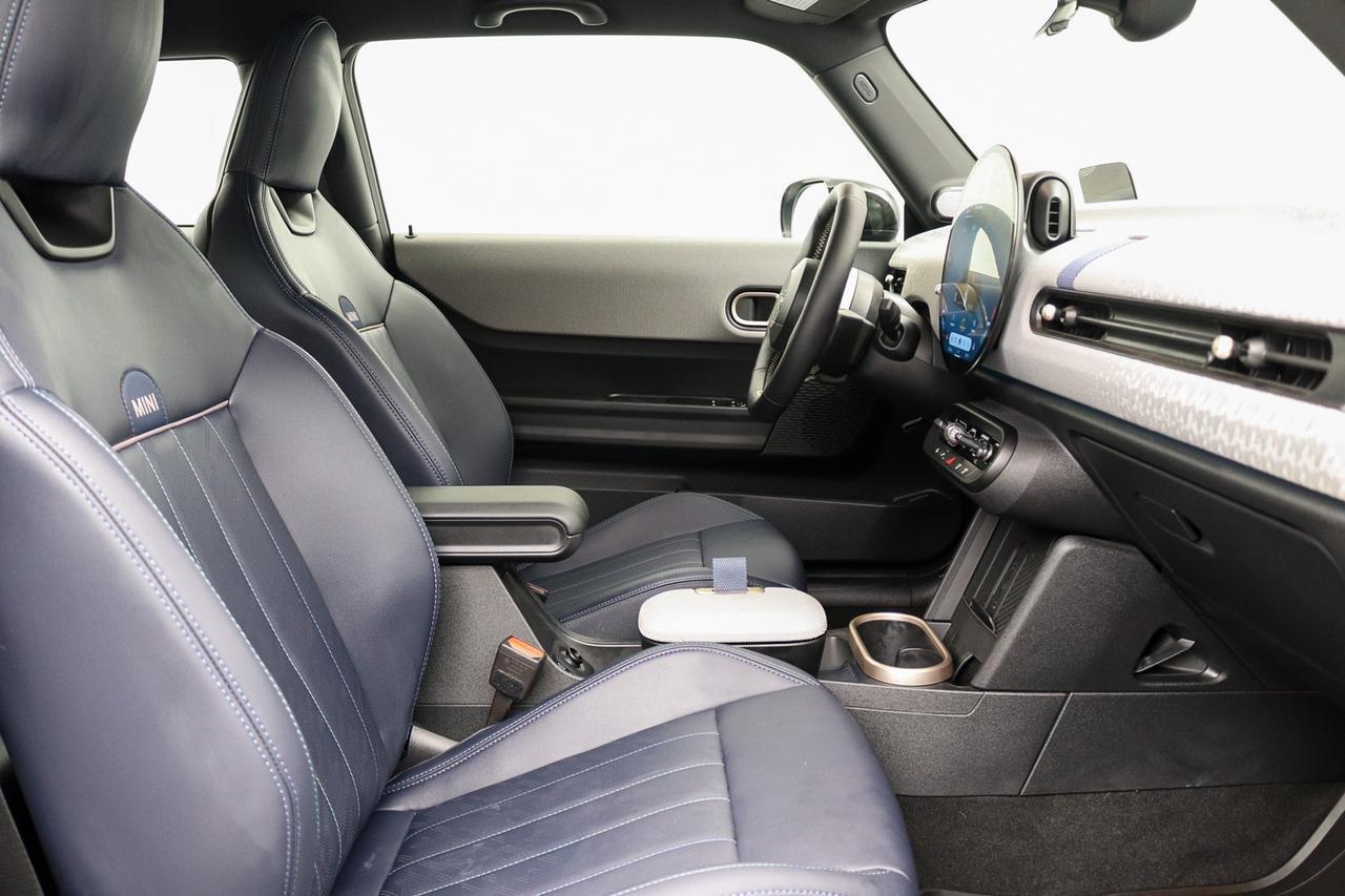2025 MINI Hardtop 2 Door Cooper S Newport Beach CA