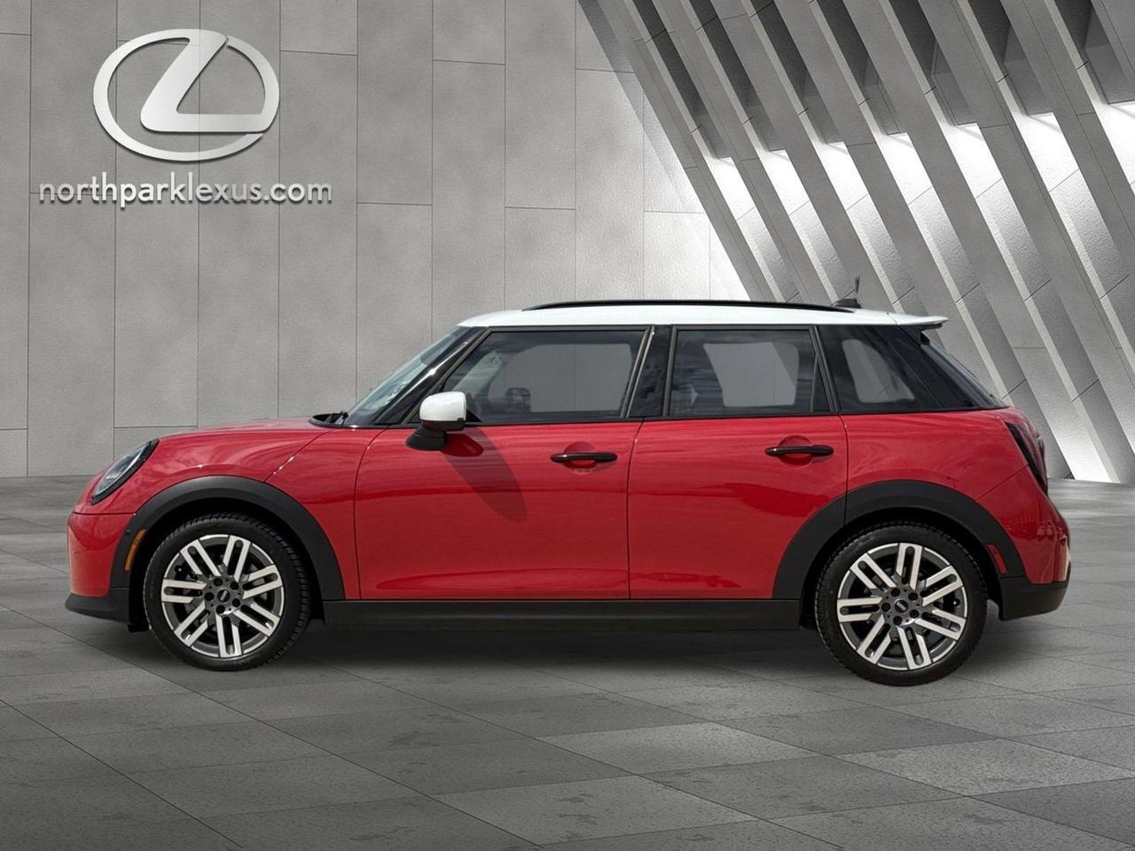 2025 MINI Hardtop 4 Door