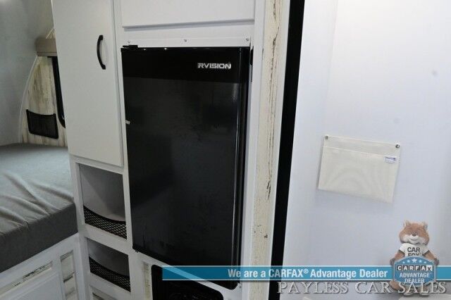 2025 MODERN BUGGY Big Buggy BB16 / Dometic Furnace / 13.5k BTU Rooftop AC / Stainless Steel Sink & Dual Burner Stove / 24 Inch Flat screen / Power Exterior Awning / 14 Inch Ground Clearance / All Terrain Tires / Tow Pkg / 2250lbs UVW Anchorage AK