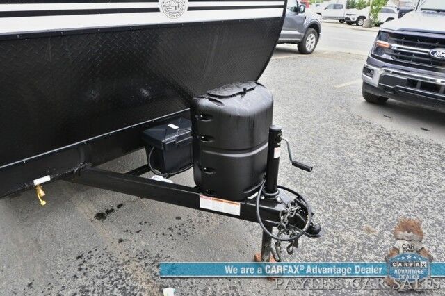 2025 MODERN BUGGY Big Buggy BB16 / Dometic Furnace / 13.5k BTU Rooftop AC / Stainless Steel Sink & Dual Burner Stove / 24 Inch Flat screen / Power Exterior Awning / 14 Inch Ground Clearance / All Terrain Tires / Tow Pkg / 2250lbs UVW Anchorage AK