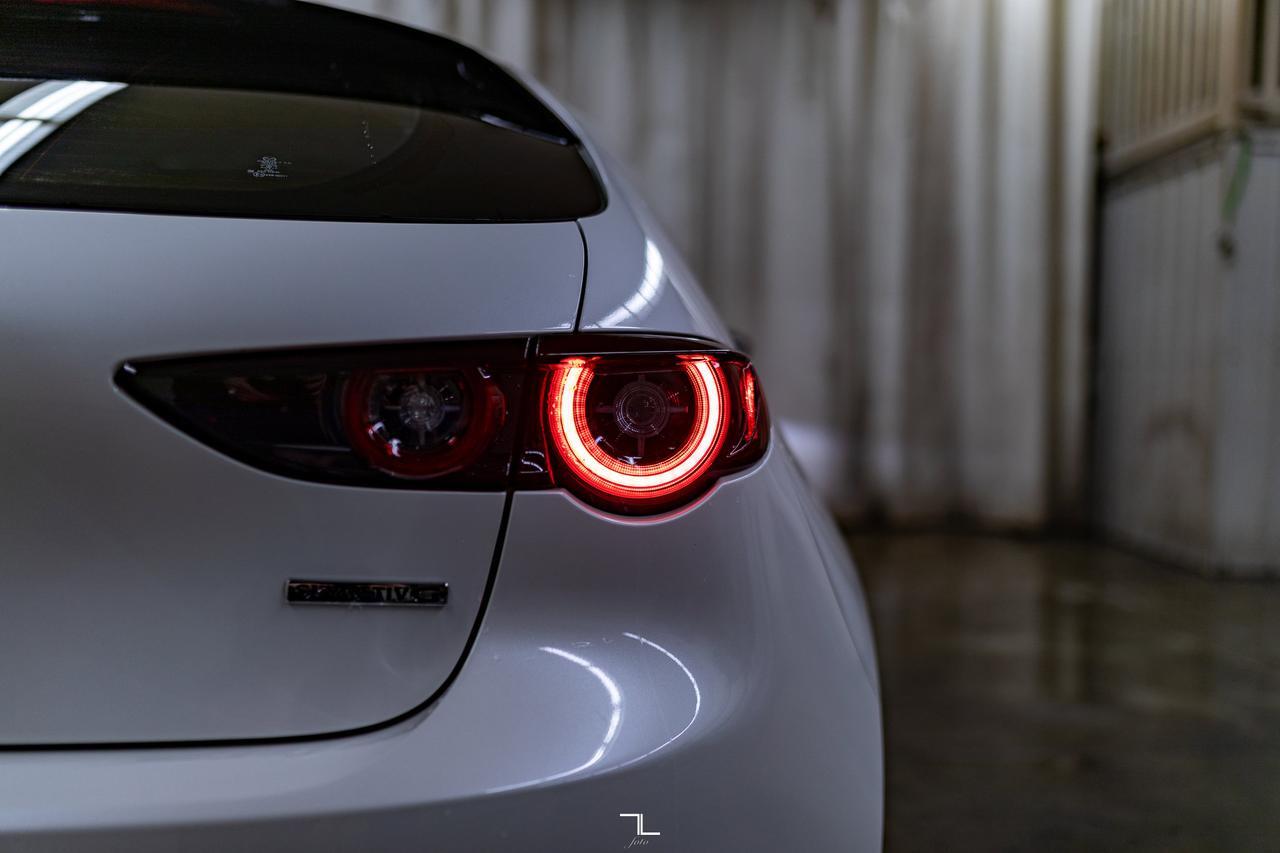 2025 Mazda 3 AWD GS Sport Hatchback Leather Roof BCam Red Deer AB