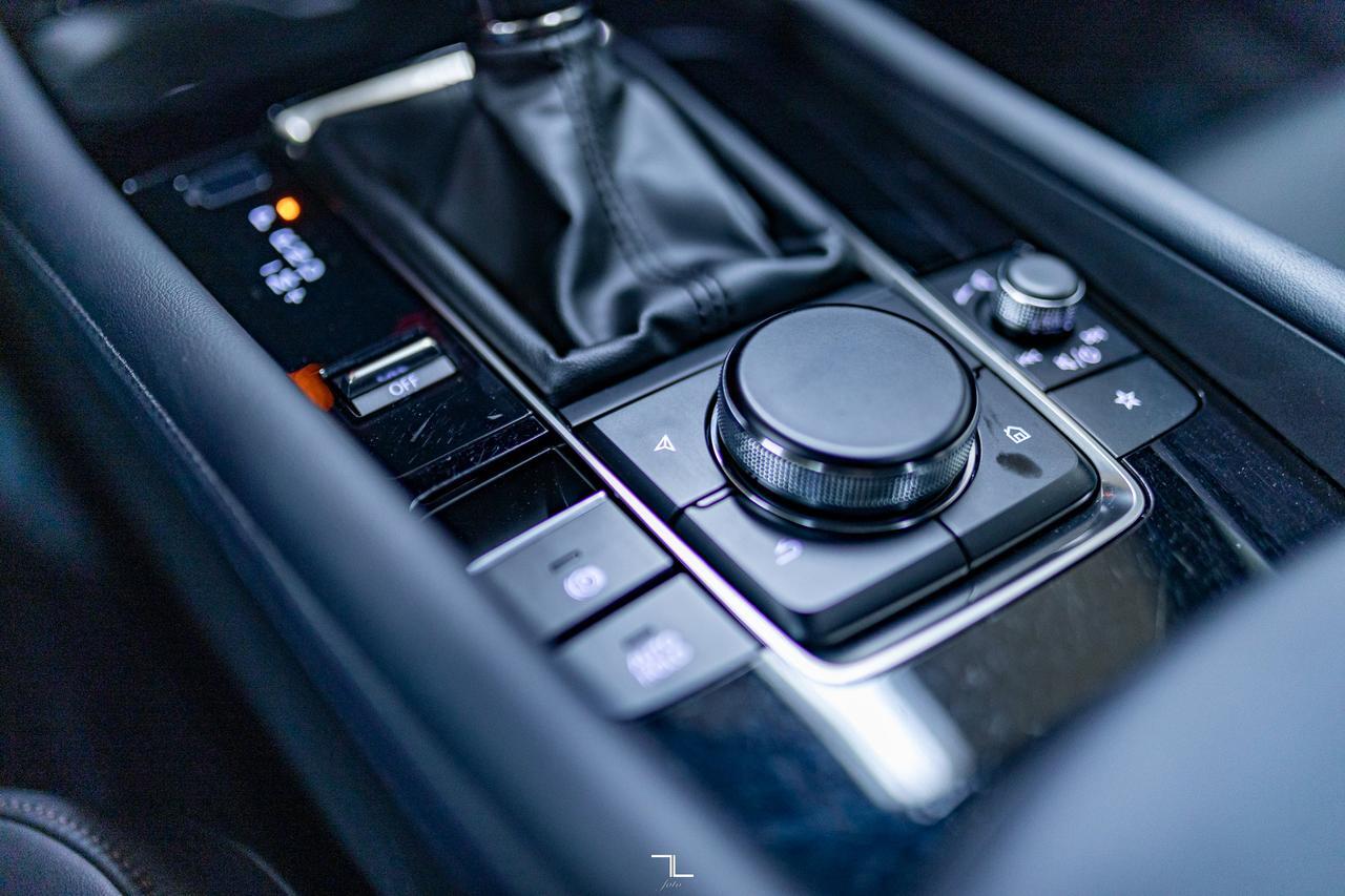 2025 Mazda 3 AWD GS Sport Hatchback Leather Roof BCam Red Deer AB