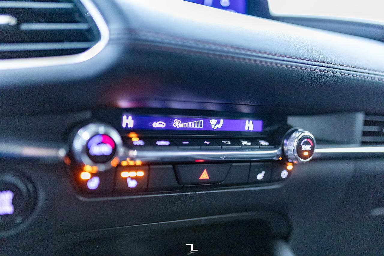 2025 Mazda 3 AWD GS Sport Hatchback Leather Roof BCam Red Deer AB