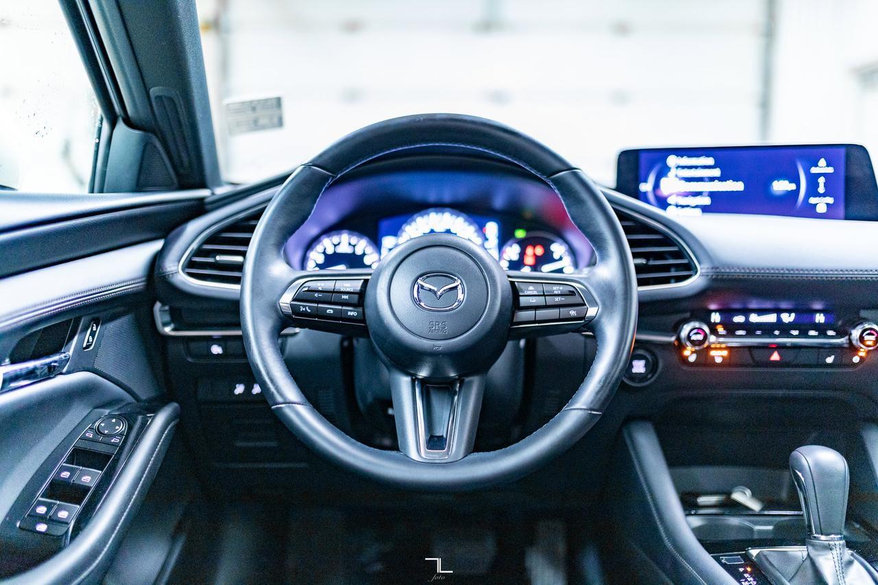 2025 Mazda 3 AWD GS Sport Hatchback Leather Roof BCam Red Deer AB