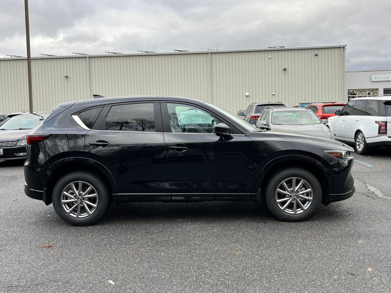 2025 Mazda CX-5 2.5 S Preferred Package Hagerstown MD