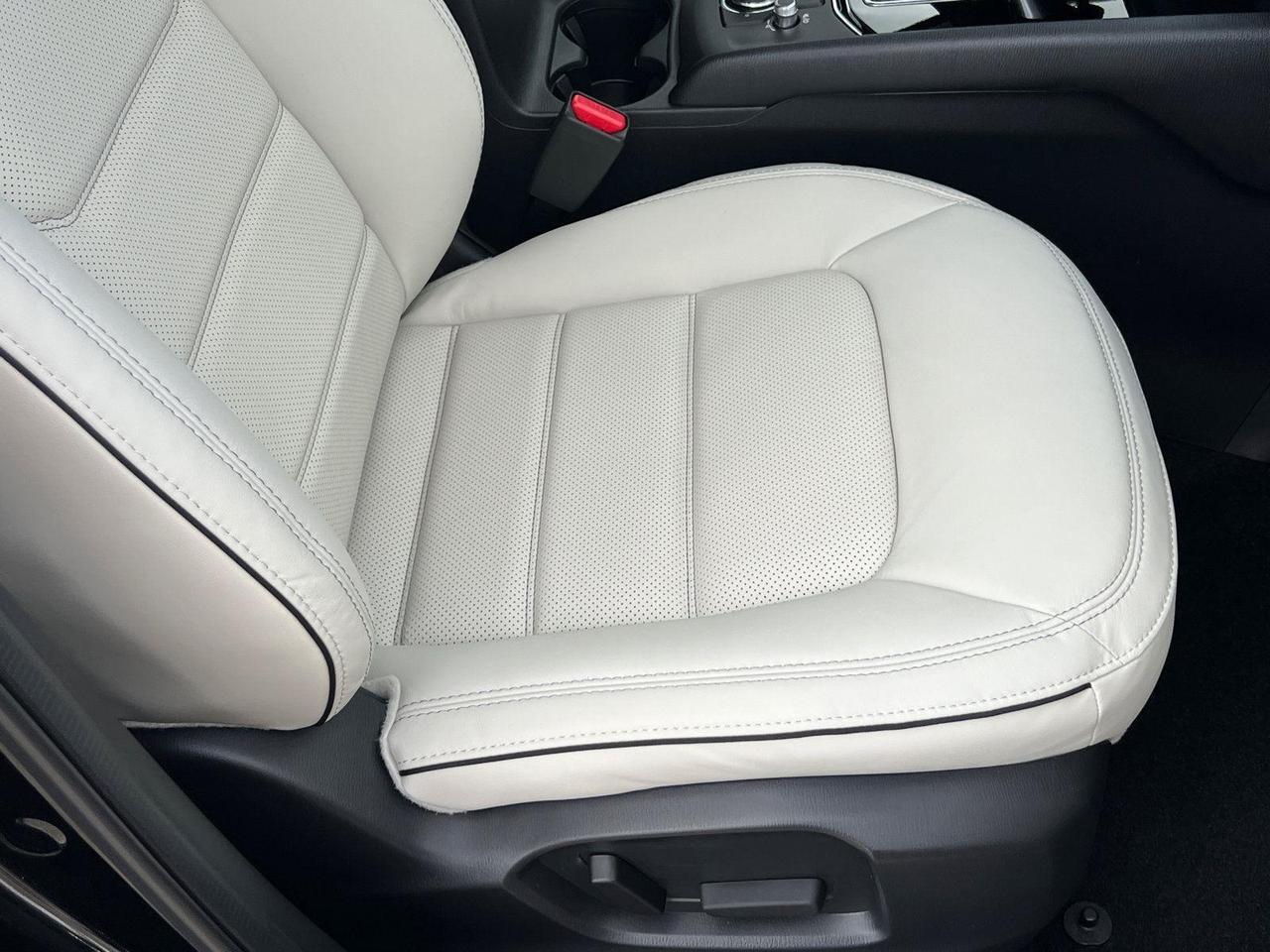 2025 Mazda CX-5 2.5 S Preferred Package Hagerstown MD