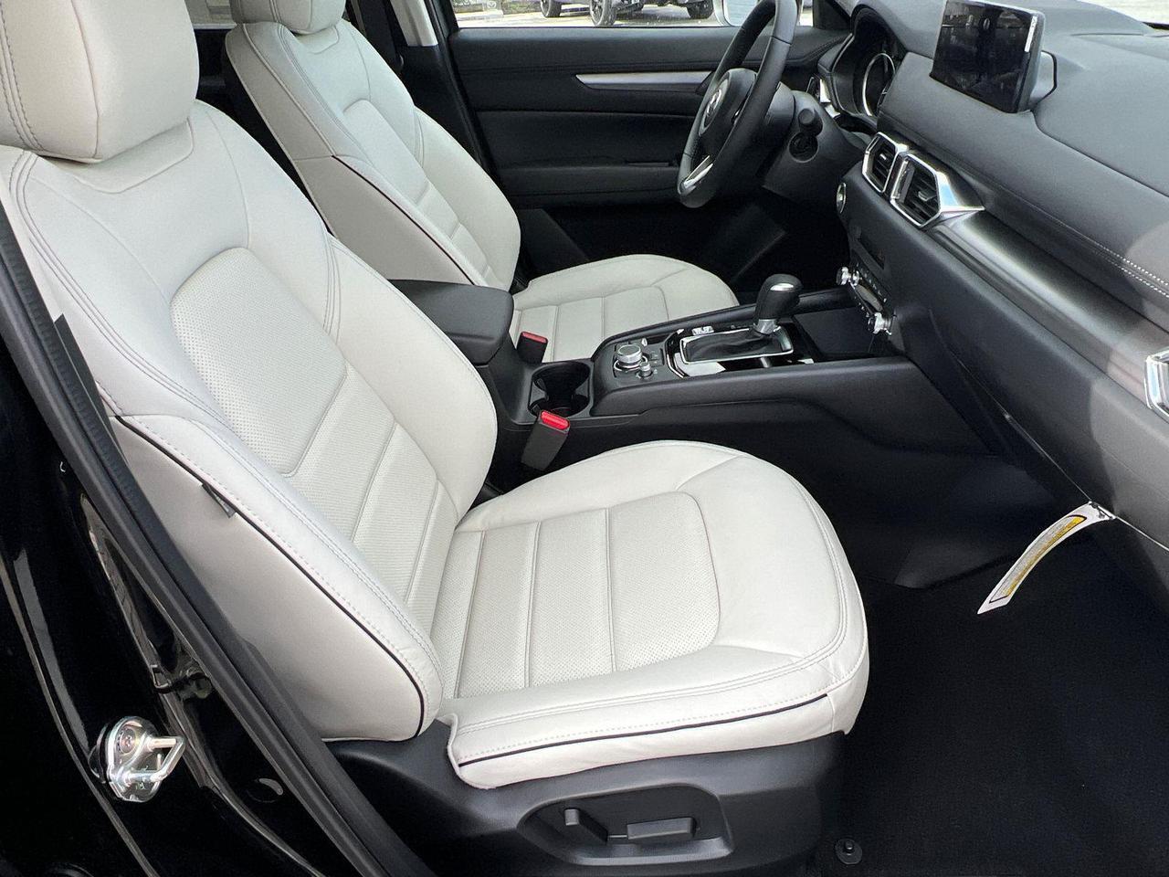 2025 Mazda CX-5 2.5 S Preferred Package Hagerstown MD