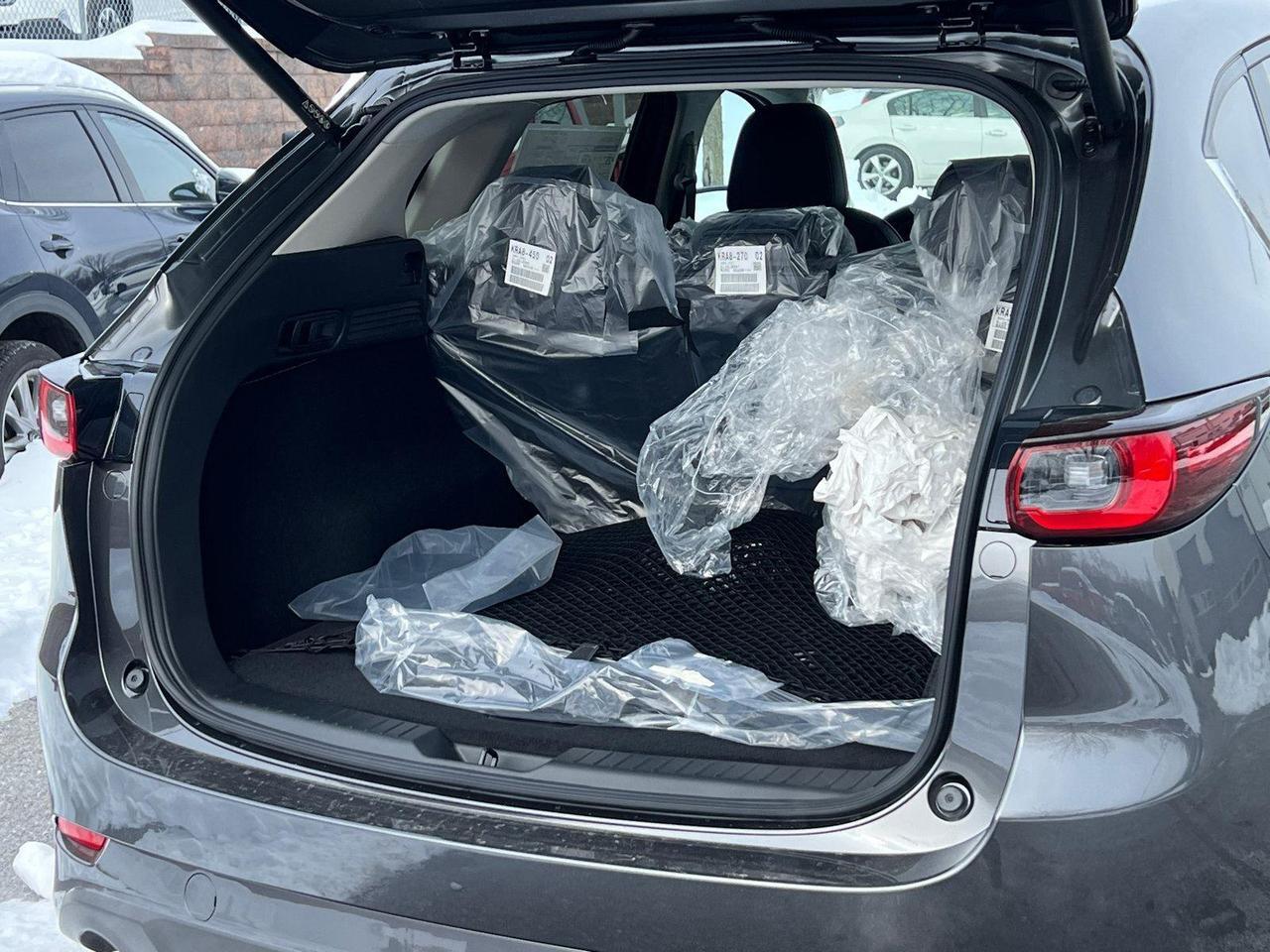 2025 Mazda CX-5 2.5 S Preferred Package Hagerstown MD