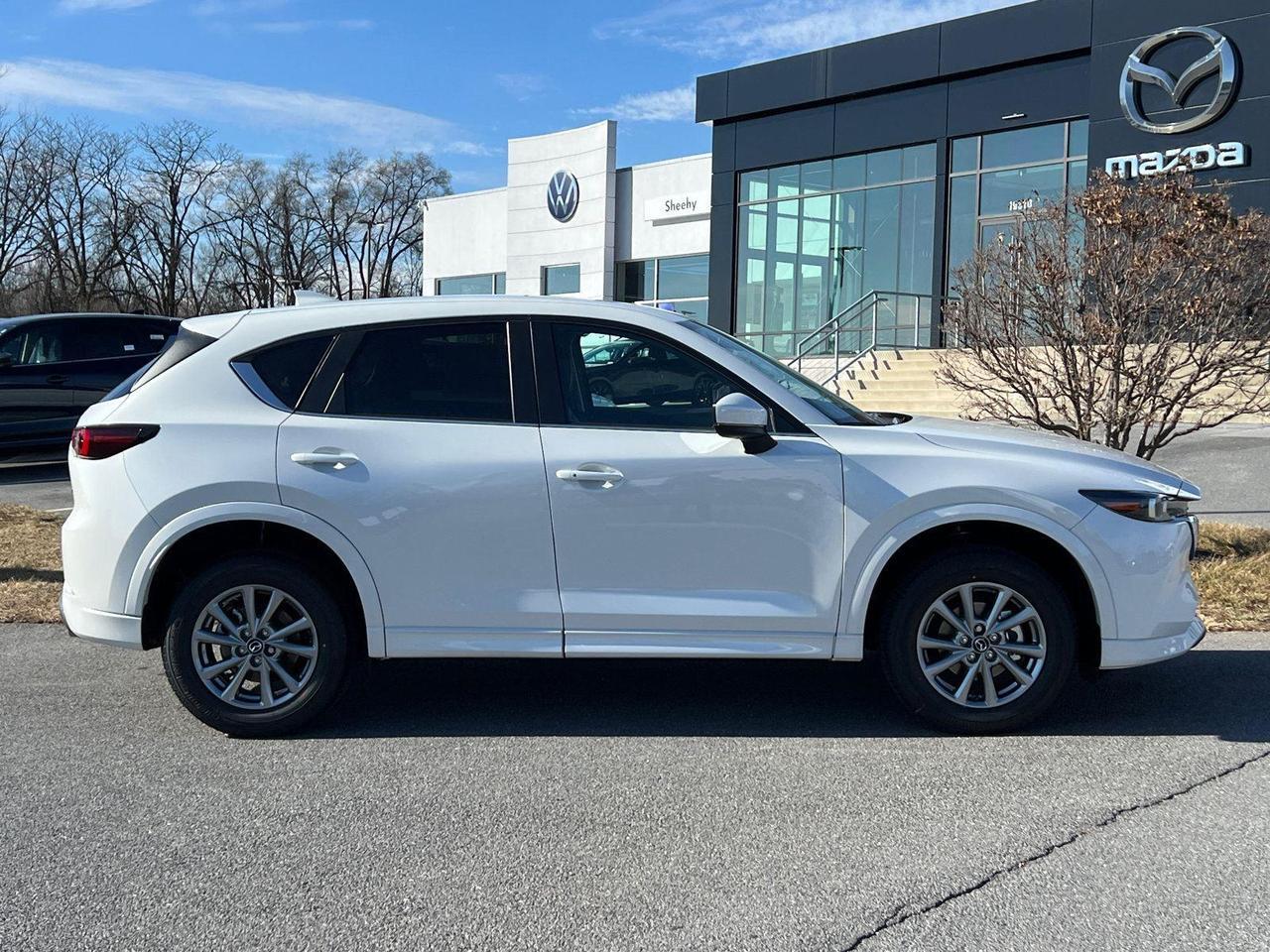 2025 Mazda CX-5 2.5 S Preferred Package Hagerstown MD